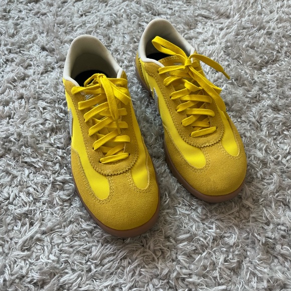 Converse sneakers - Picture 3 of 6